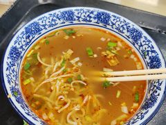 -陇上全荟兰州传统牛肉面(延吉路店)