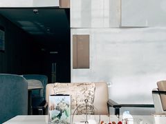 -深圳国际会展中心希尔顿酒店(前海华发冰雪世界店)