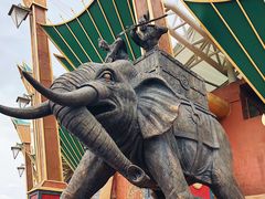 -七彩云南欢乐世界