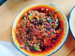 -拈签一笑黄牛肉辣卤串串