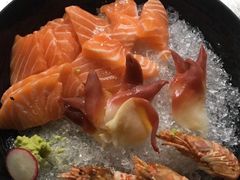 三文鱼腩厚切-赤坂亭M9和牛烧肉·日料398放题(万达店)