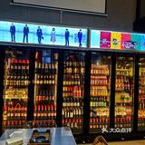 外摆、投影、潮语、出片、杰伦、精酿，这家新开烧烤店都有咯[色]