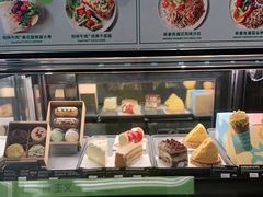 面包甜点陈列柜-星巴克(深圳香港大学深圳医院店)