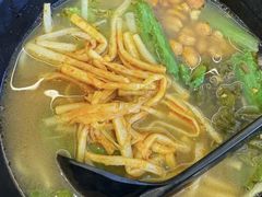 -桂在香知桂林米粉(红博中央公园店)