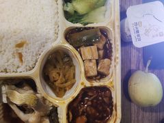 -锦江之星品尚(武汉协和医院取水楼地铁站店)