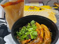 -螺丰汇柳州螺蛳粉(苹果园地铁站F口店)