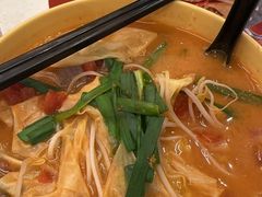 -谭仔米线(皇庭广场店)