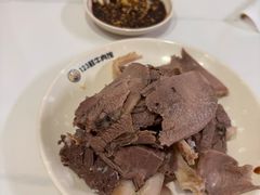 -何永光123鲜牛肉馆(1号店)