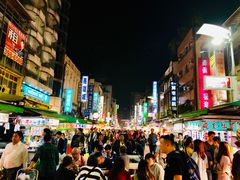 -六合夜市