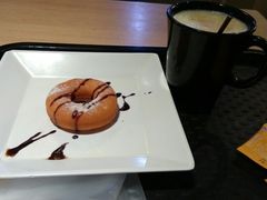 甜圈配咖啡-大家乐(广州中华广场店)