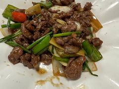 葱爆牛肉-三泉湾侨文化主题餐厅