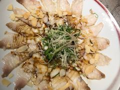 -穹六人间 people 6(岳阳路店)
