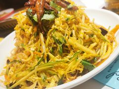 -玺炖·中国铁锅炖(南京东路店)