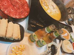 -鲜入围煮花胶鸡海鲜火锅