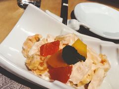 -穹六人间 people 6(岳阳路店)