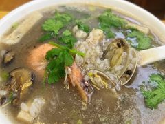-潮汕老菜脯海鲜粥(赤岗店)
