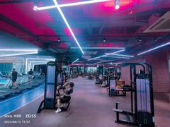 -美格菲健身中心(新都会店)