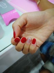 -吉吉靓甲美睫