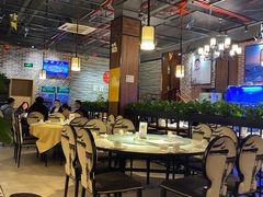 大堂-姜君·千岛湖鱼头馆(浦东大道店)