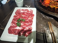 -红九格老火锅(三峡广场店)