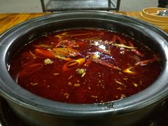 -灌县老妈砂锅串串香(万科红生活广场店)