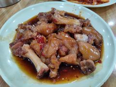 中辣辛辣猪蹄-贤花饭店(城阳店)