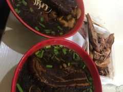 -小龙大肉面馆