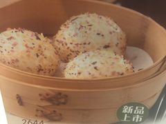 -新大咀港式茶餐厅(宝山万达店)