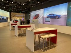 -TESLA 特斯拉(上海太古汇体验店)