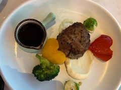 -水桶王国主题餐厅·聚会·生日派对·亲子活动·家庭套餐(亚龙湾希尔顿店)