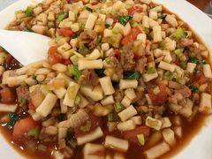 -汗腾格里·风味餐厅(新疆驻京办店)