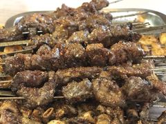 -吐哈石油大厦六鼎毡房民族特色餐厅
