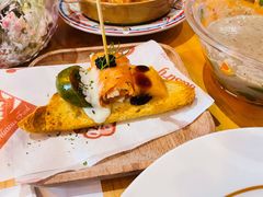 三文鱼蟹肉卷-tapas by dos cielos西班牙餐厅(重庆光环购物公园店)
