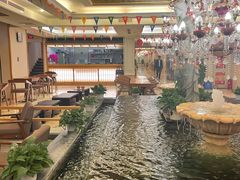 -汤泉良子.足疗按摩.SPA(中关村店)