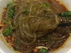 -万记麻辣烫国展总店
