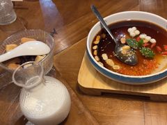 -雀舞云南菜(天津天河城购物中心店)