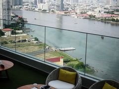 -阿瓦尼河滨曼谷酒店