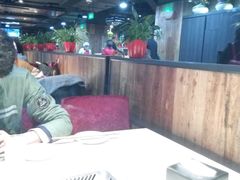 -海底捞火锅(银泰中心店)
