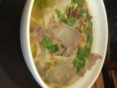 -遵义虾子张六羊肉粉(地王店)