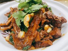 秘制嘉积鸭-墨脱石锅椰子鸡•香草鸭•东山羊(大东海店)