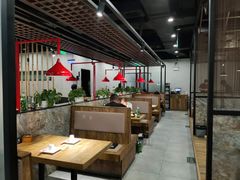 大堂-叶派龙虾•招牌香辣蟹·海鲜(中海国际店)