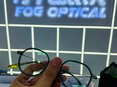-浮光眼镜·蔡司视觉合作·数字验配中心(陆家嘴店)