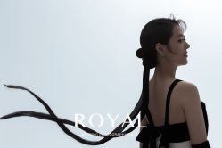 点击看大图 -挪娅婚纱摄影皇家会所