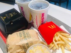 -麦当劳(华融店)