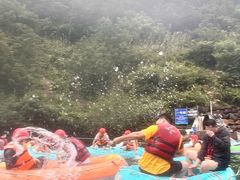 -龙井峡漂流