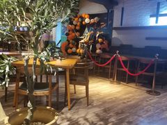 -JINNS锦时 steak&pizza(浸信会礼拜堂旧址店)