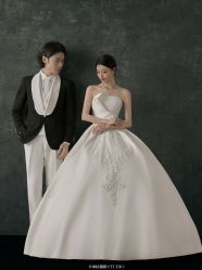 -卡米拉婚纱摄影工作室(金汇广场店)