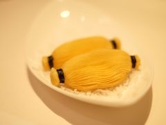 金枕榴莲酥-利苑酒家(宜安广场店)