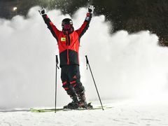 -蓟洲国际滑雪场