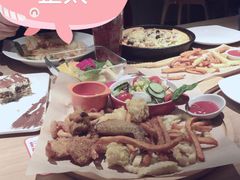 -必胜客(新中纬店)